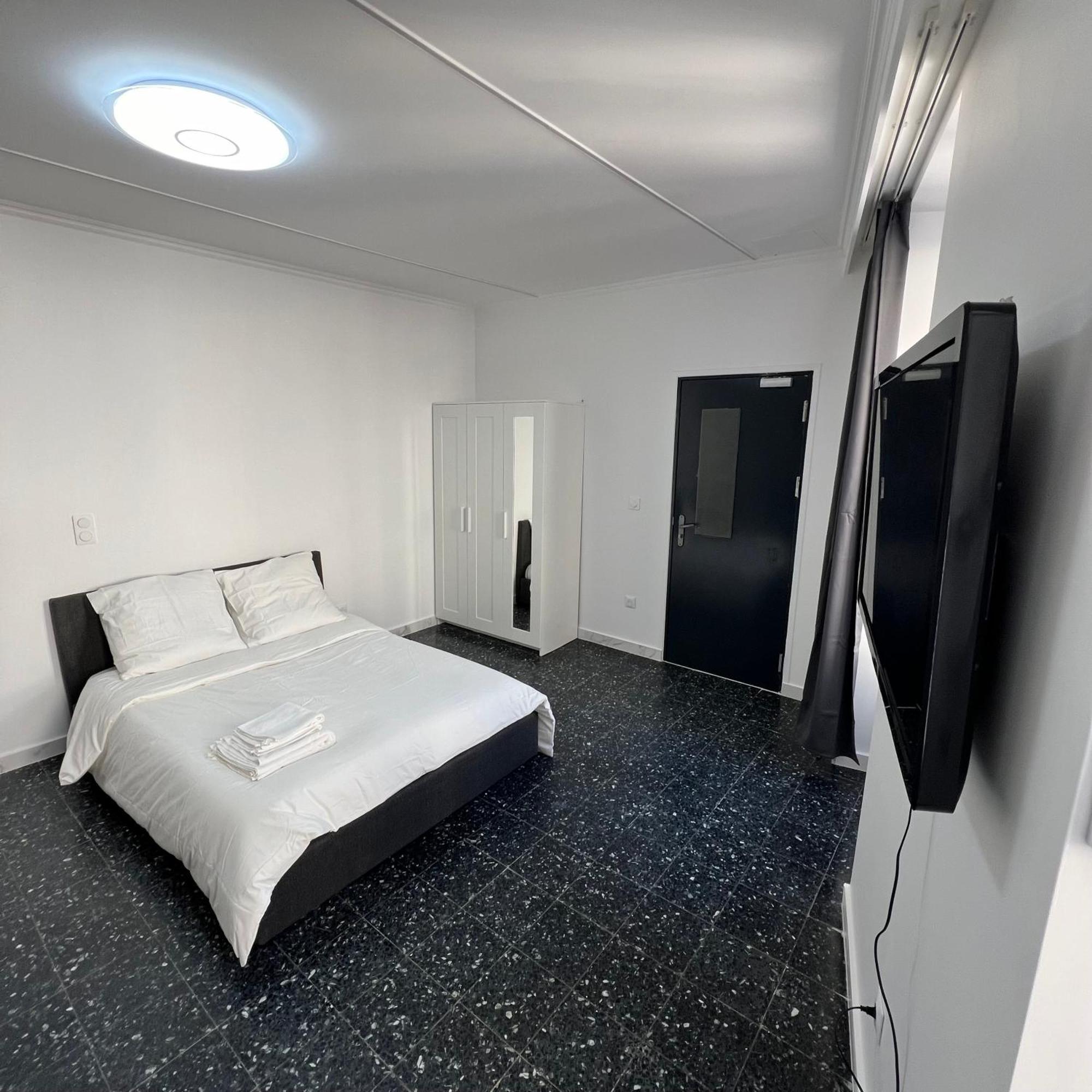 Suite St Charles, Canebiere, Vieux-Port Marsella Exterior foto